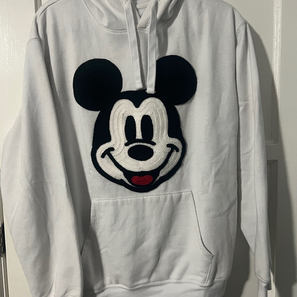 Disney White Hoodie with embroidered Mickey Mouse Label